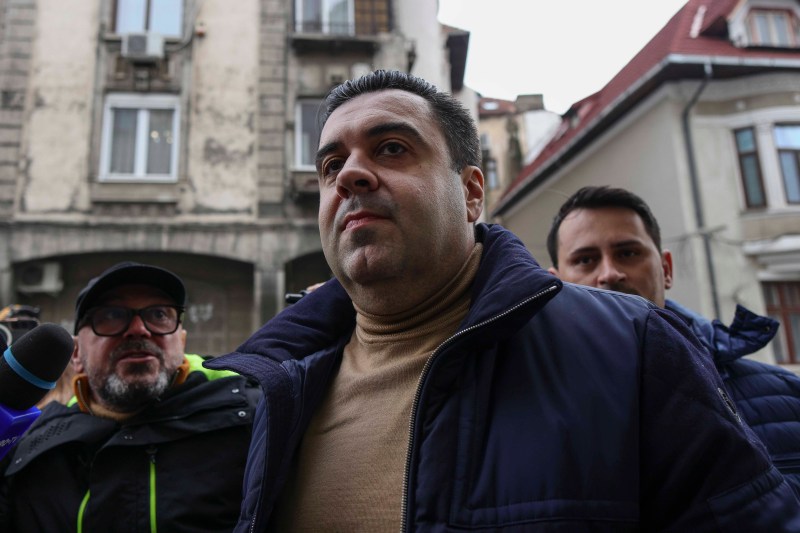 Răzvan Cuc, former Minister of Transport, arrested for 30 days. He is accused of complicity in bribery