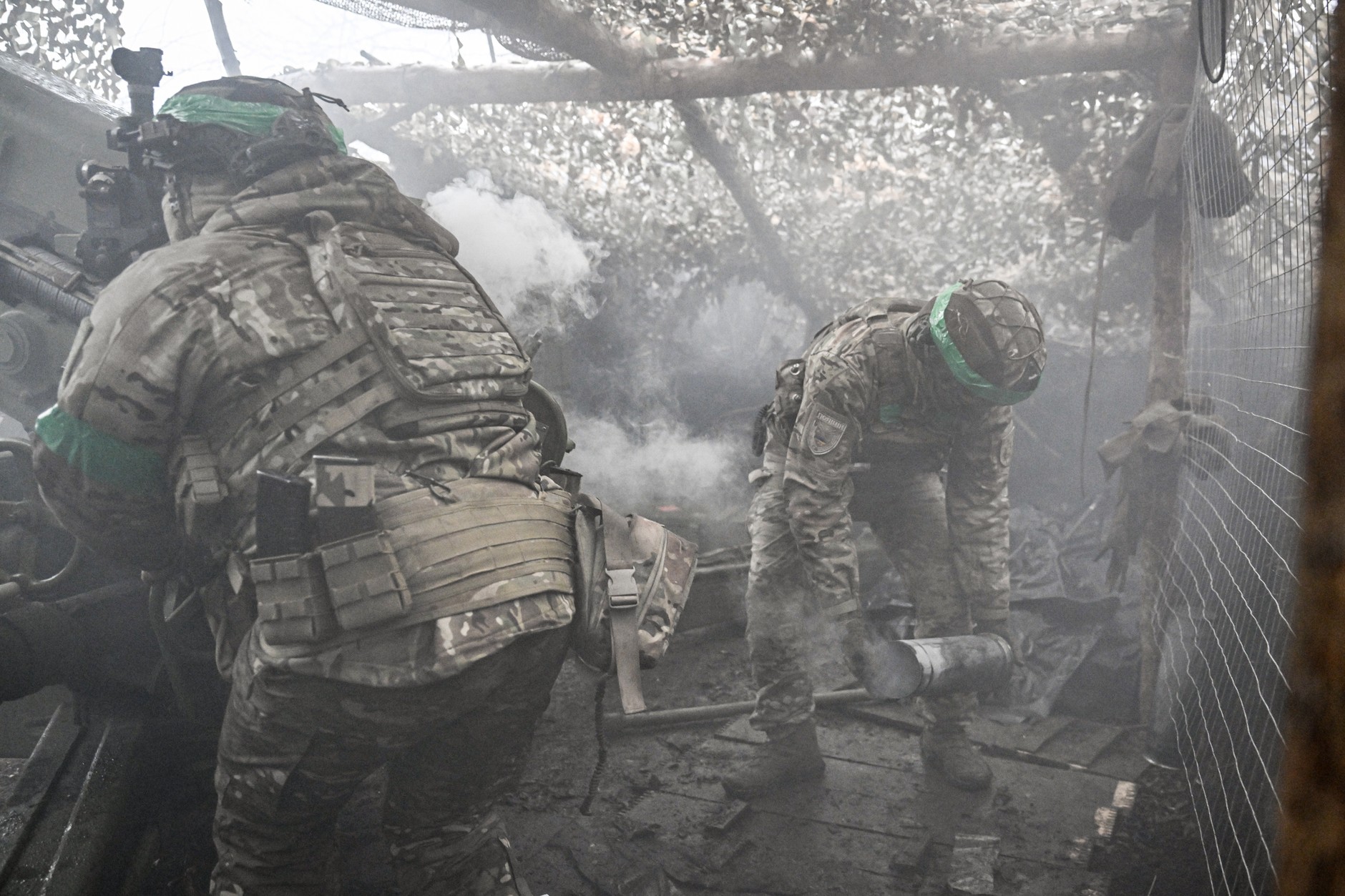 Ukrainian soldiers at an artillery position near Pokrovsk (illustrative photo)