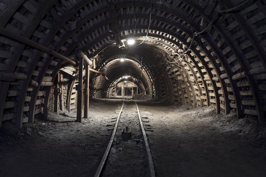Mining increases losses every year, reaching up to several billion zlotys a year