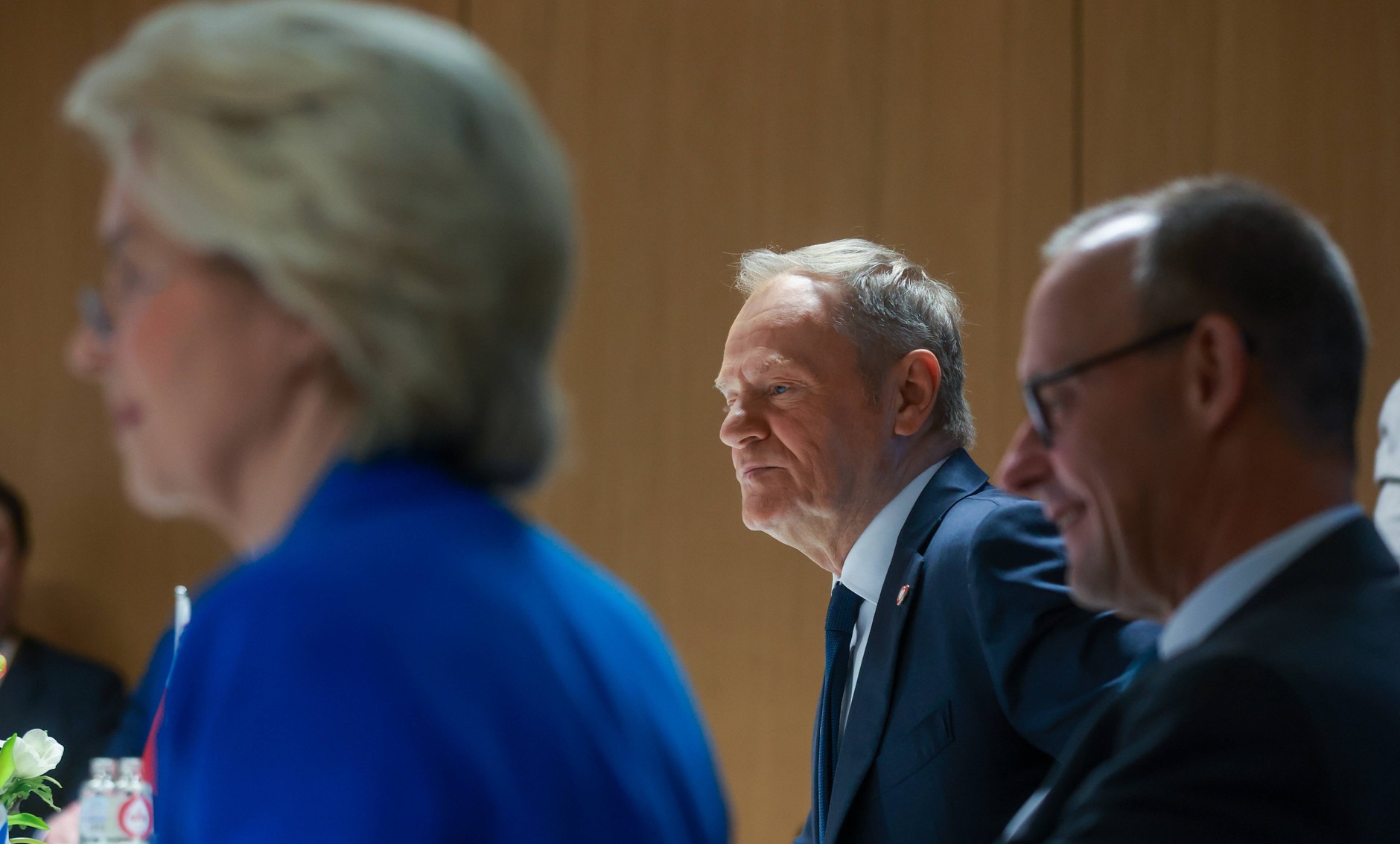 Ursula von der Leyen, President of the European Commission, Donald Tusk, Prime Minister of Poland, and Friedrich Merz, Chancellor of Germany, before the EU Council summit in Brussels, December 18, 2025.