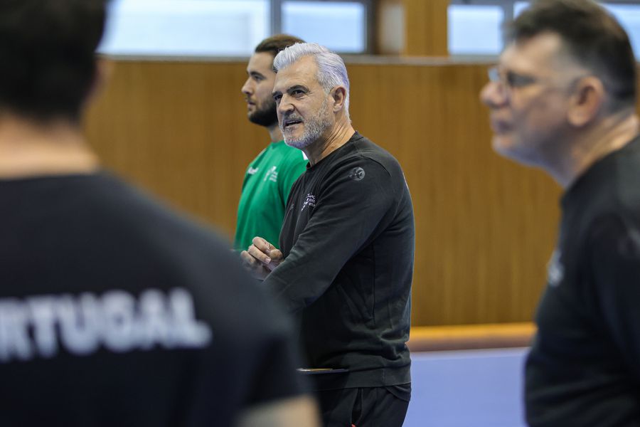 The national team led by the coach of Dinamo Bucharest announced the squad for Euro 2026