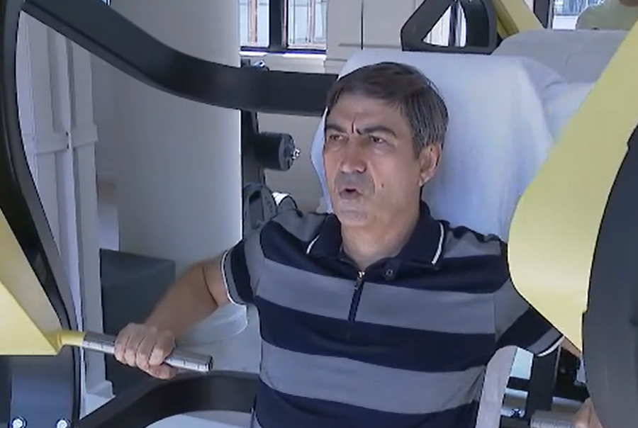 How does Victor Pițurcă keep fit at 69 » Cristi Borcea is his partner