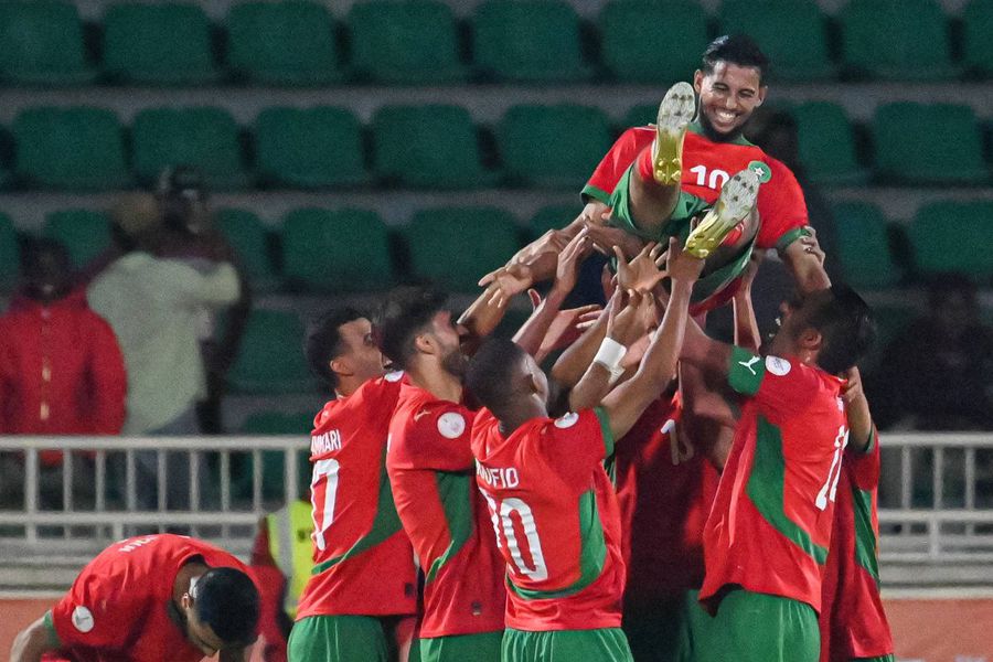 Morocco hosts the Africa Cup of Nations » 6 cities, 24 teams, many stars and a Romanian present