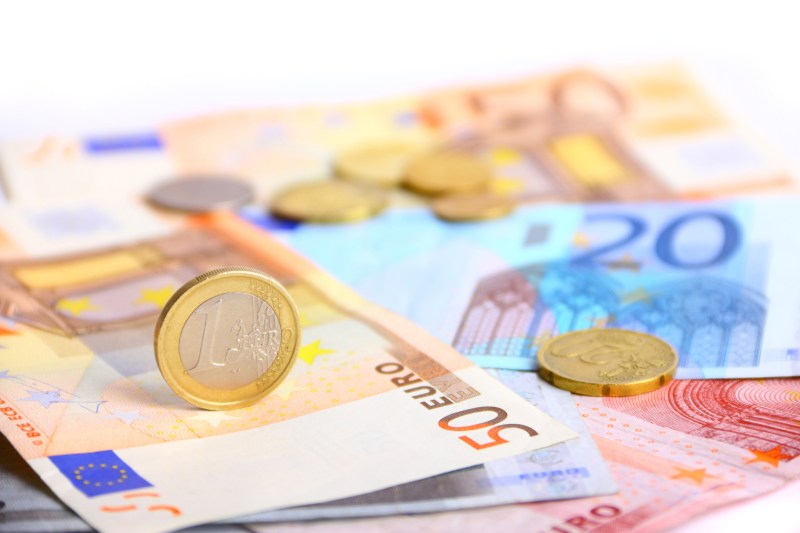 Romania risks losing EU funds of EUR 819 million, by disengagement from the Just Transition Program, in 2026. MIPE solution: Union of two programs and investments in water pipes and renovation of the population's homes