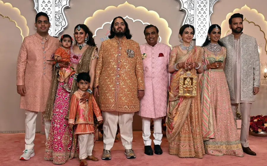Messi, treated like a king in India » He received a gift of one million dollars