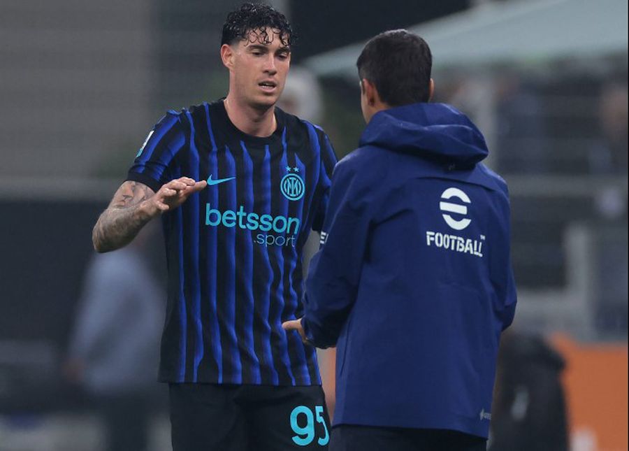 Cristi Chivu's holder, on Barcelona's radar » He has four more proposals + What move is Inter preparing