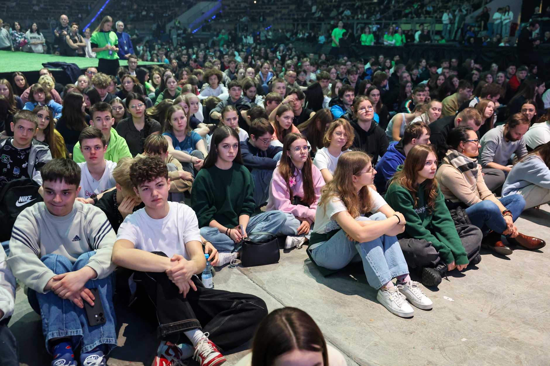Young people gathered for an evangelization meeting with Cardinal. Grzegorz Ryś, then metropolitan of Łódź, in Atlas Arena. Łódź, May 7, 2025