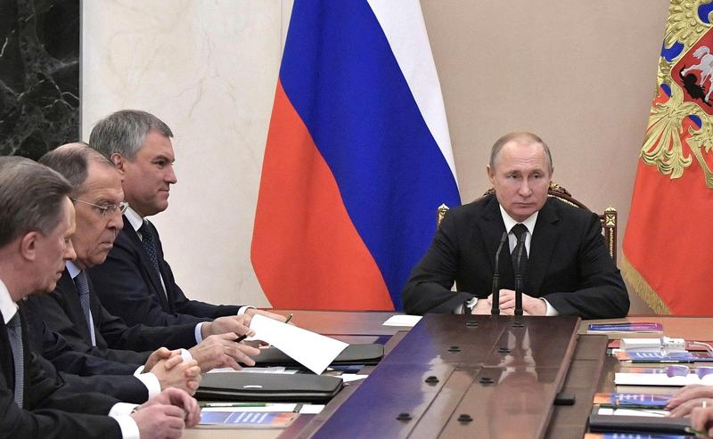 Vladimir Putin and Sergey Lavrov at a meeting of the Russian Security Council, Photo: Planetpix / Alamy / Profimedia Images