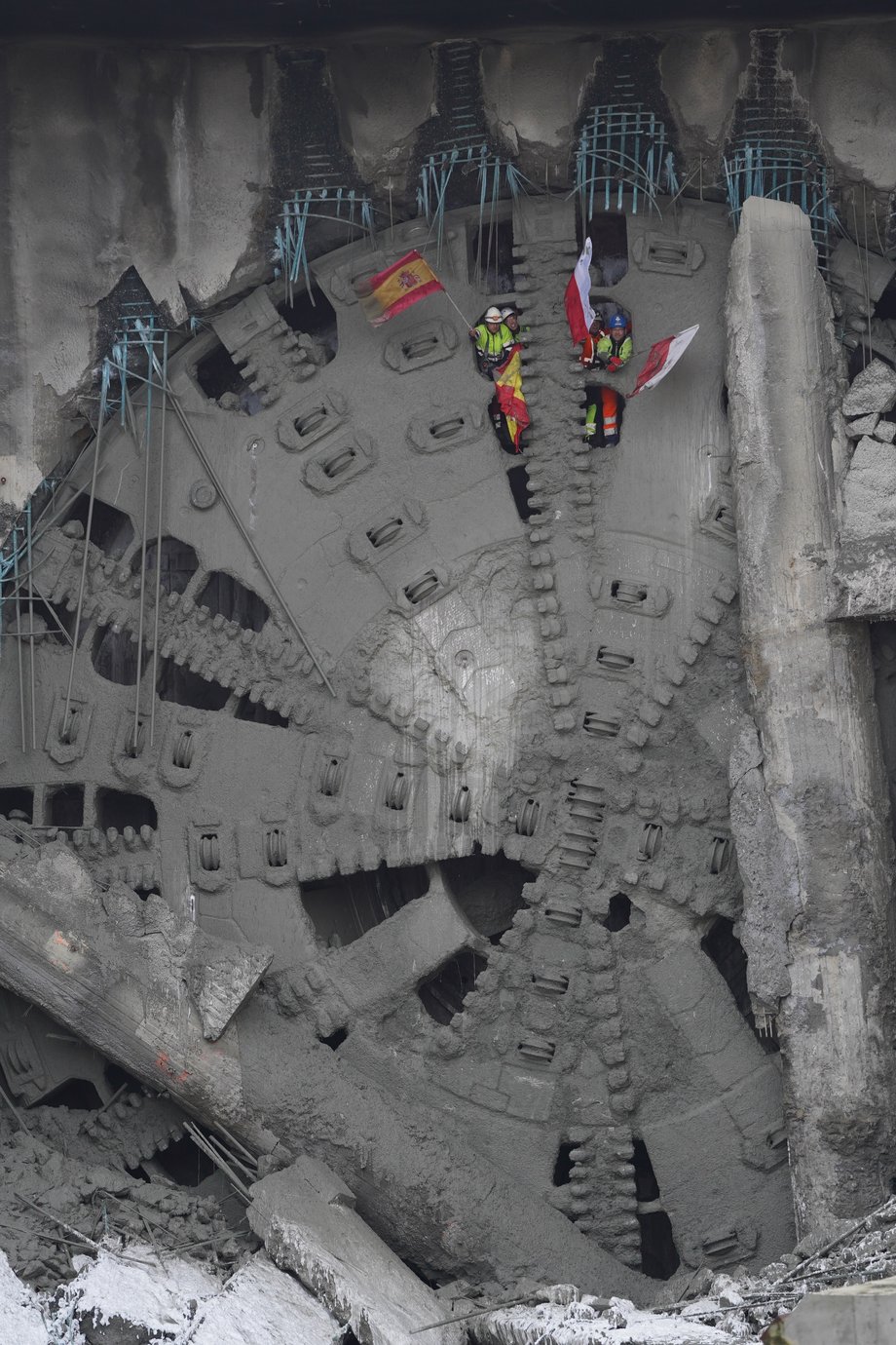 TBM shield after penetration - northern portal, tunnel in section S19 Rzeszów Południe - Babica.