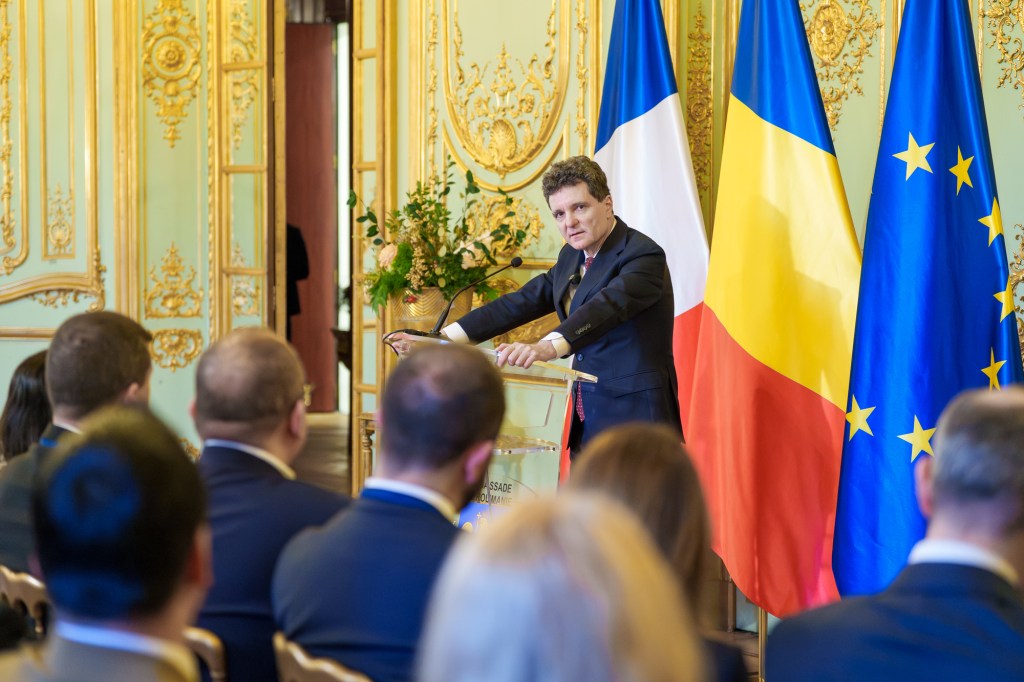 Nicușor Dan, press statements during the visit to France Photo: Presidential Administration
