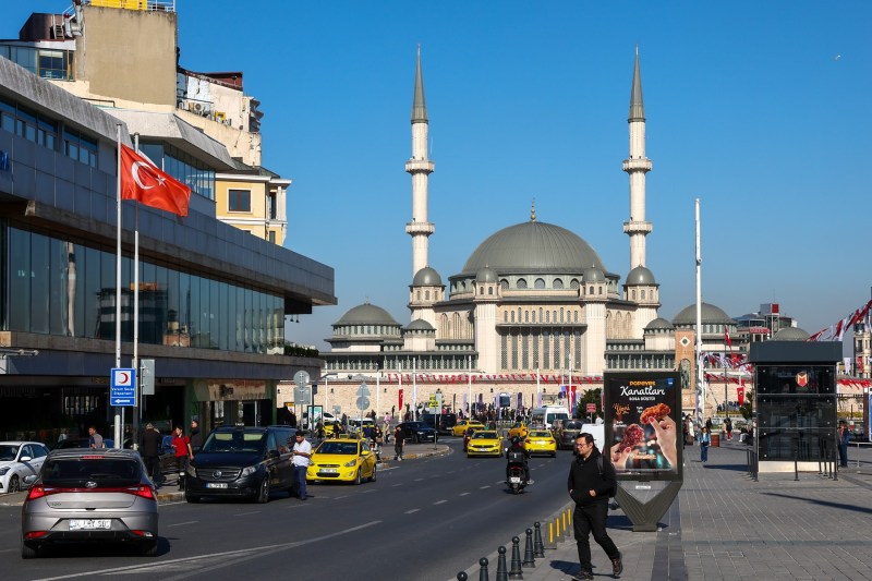 Turkey says it has arrested 115 suspects with links to the Islamic State group who were planning New Year attacks