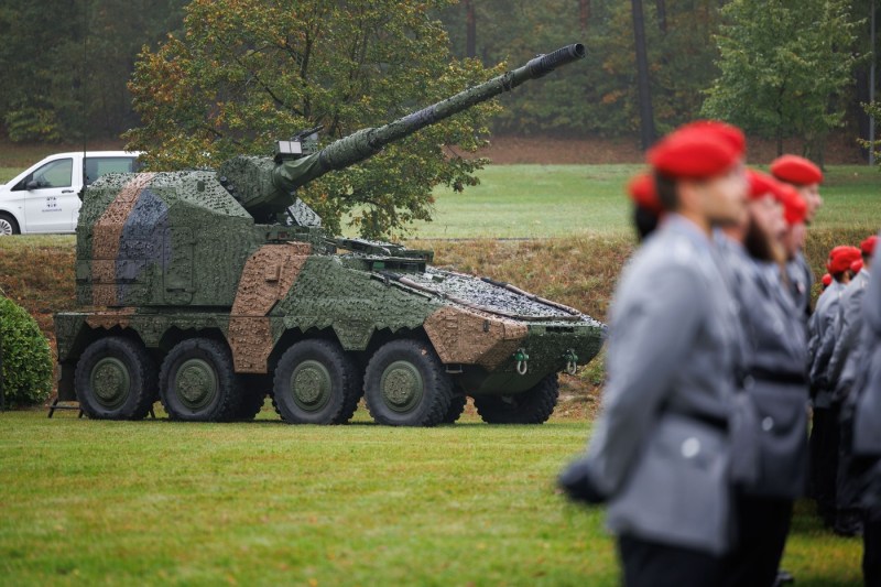 UK and Germany, major contract for state-of-the-art mobile artillery. Lesson learned from the war in Ukraine