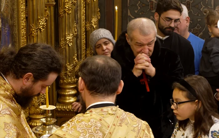 Gigi Becali spent New Year's Eve at the Trinitas church Photo/Photo capture 