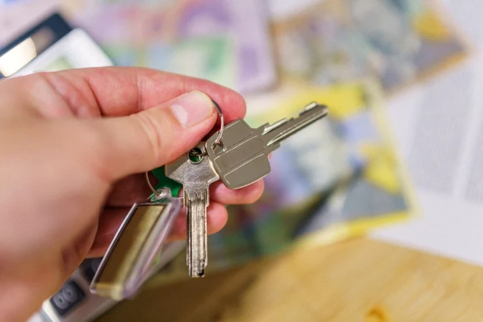 keys, rent