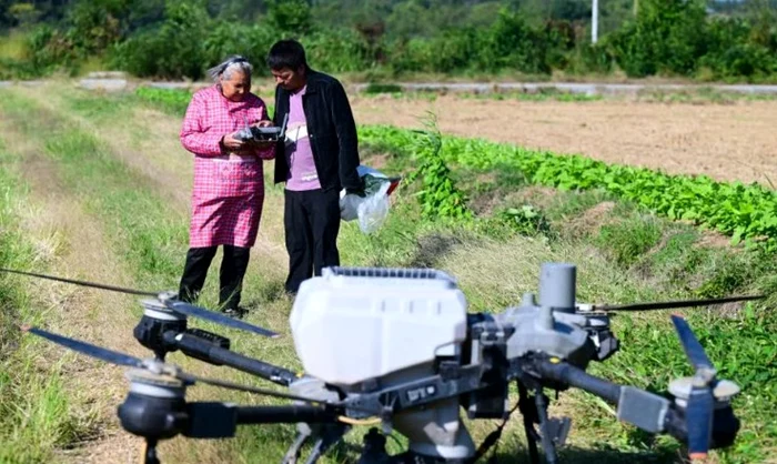   The pensioner learned to fly drones Photo: Xinhua