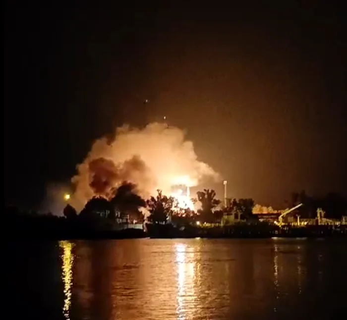 Explosions in the port of Izmail PHOTO: X