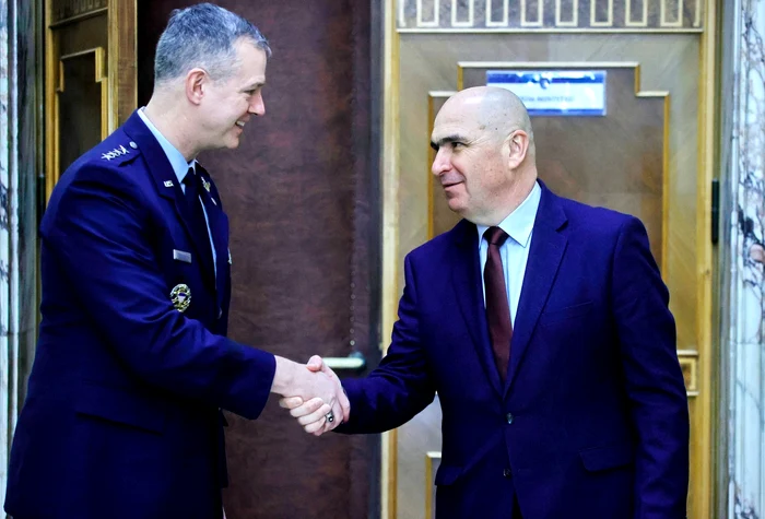 Alexus G. Grynkewich and Ilie Bolojan. PHOTO FB Government of Romania