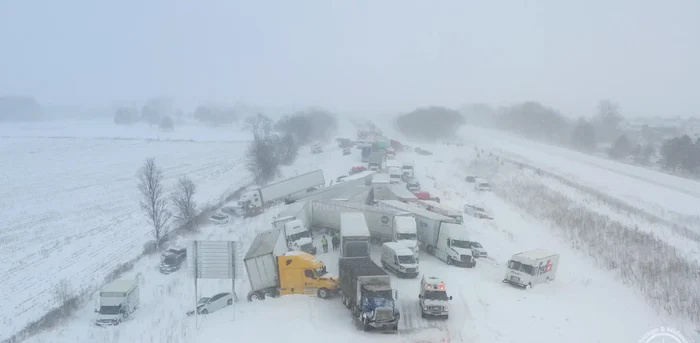 Michigan State Police completely shut down both directions of traffic. PHOTO: X/@silentpolitics1