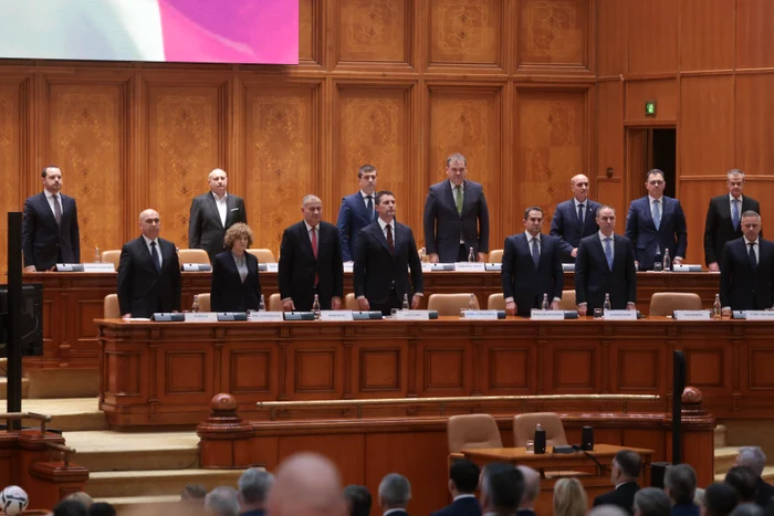 Three members have left the Bolojan Government so far PHOTO Inquam / Archive