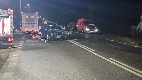 Serious accident on DN 7 Valea Oltului road blocked in both directions PHOTO Facebook DRDP Craiova jpg
