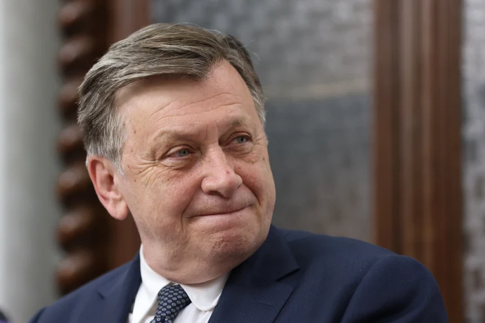 Crin Antonescu criticized the activity of President Nicușor Dan PHOTO: Inquam photos/ George Călin