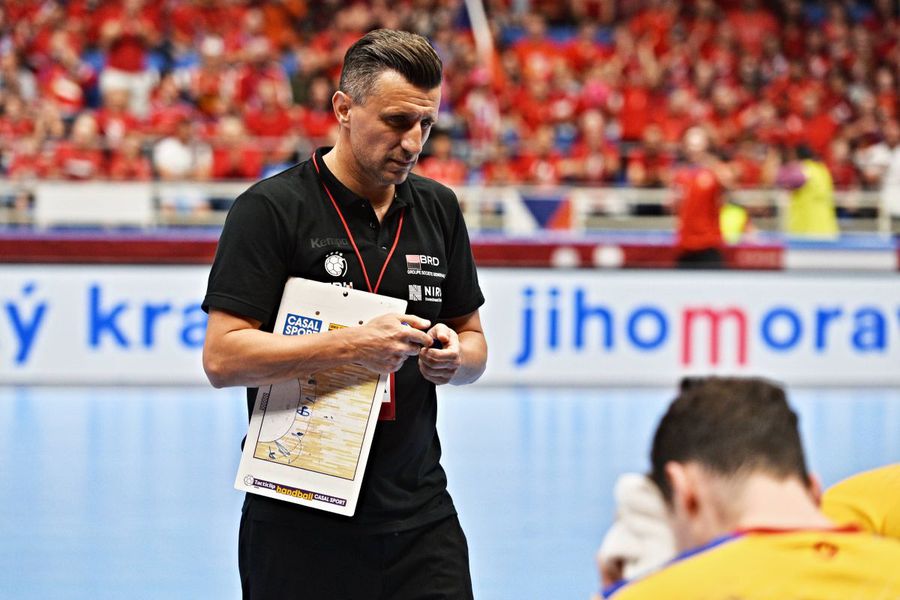 George Buricea, national coach/Photo: Imago Images Romania - Portugal, the first match for the tricolors at EURO 2026 » The team led by George Buricea, assigned to an