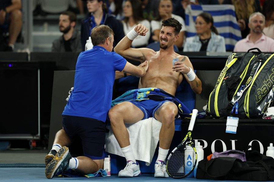'I basically cut half my pectoral off' » Australian Open champ bounces back from monster surgery: 'I've got dead person's Achilles tendon in my arm'