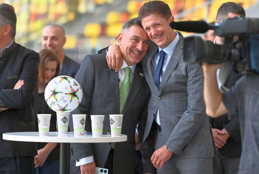 Gică Popescu, interesting dialogue with Ilie Dumitrescu: 