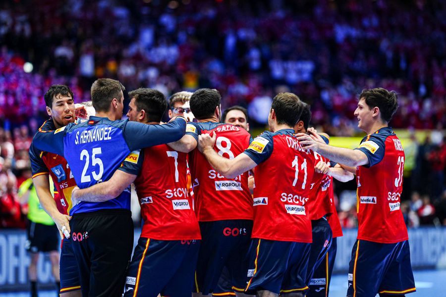 A burst of pride at the European Men's Handball Championship » Spain beats France and messes up their calculations for the semi-finals!
