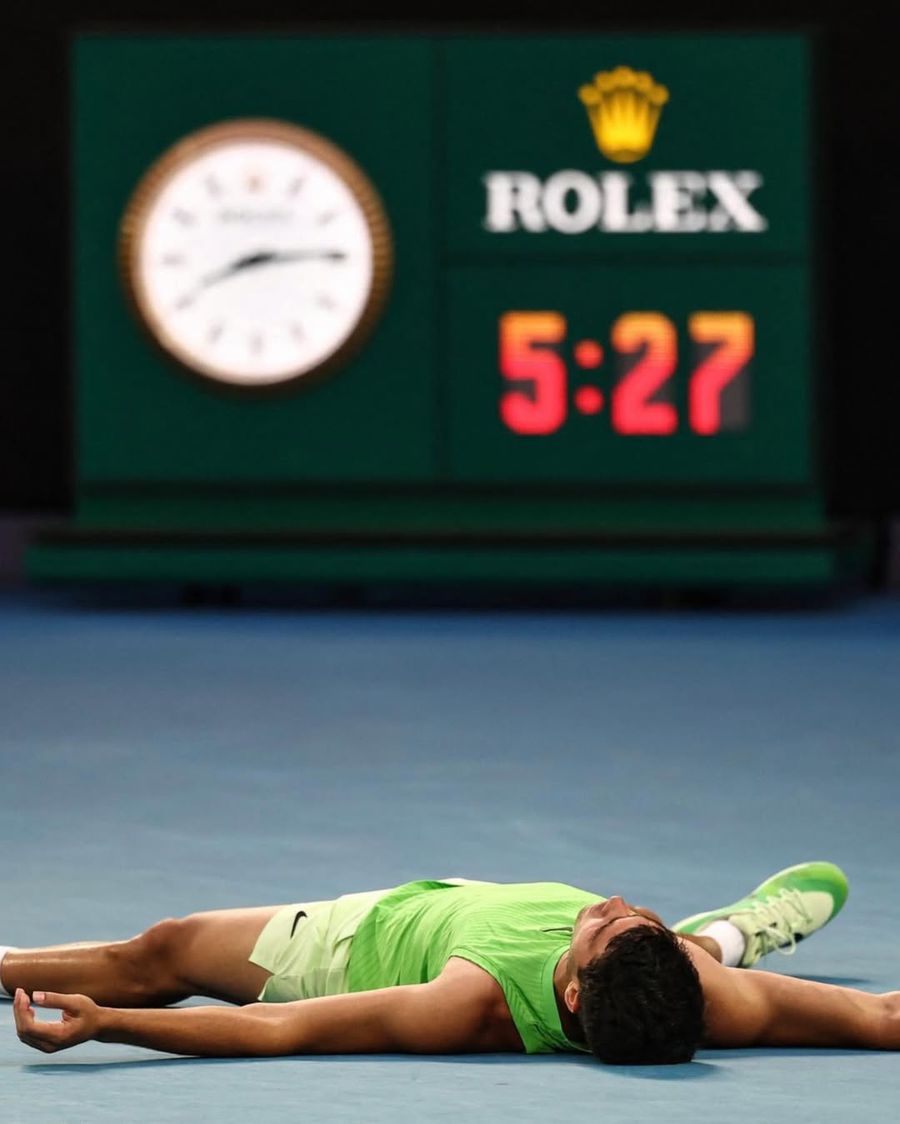 Did Carlos Alcaraz get special treatment in the Australian Open semi-final? What the specialists say