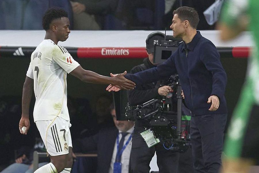 Xabi Alonso and Vinicius jr did not have a good relationship / Photo: Imago Alvaro Arbeloa starts strong at Real Madrid: