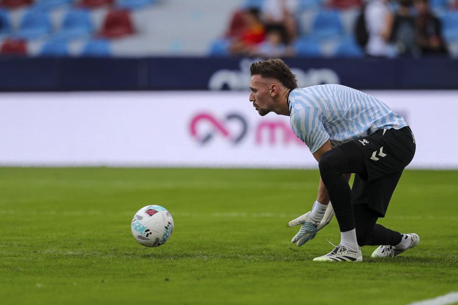 Ionuț Radu transferred in July, free of contract after parting with Venezia, and signed until 2029 with Celta Vigo / Photo: Imago Four former goalkeepers of Celta Vigo