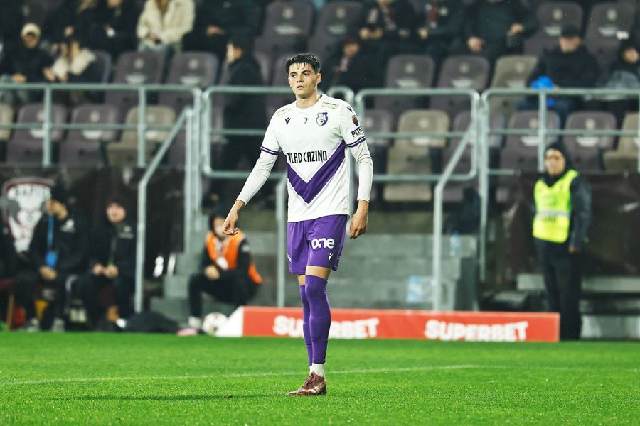 Mario Tudose (20 years old), FC Argeș's stopper, is one of the most used U21 players in the Superliga / Photo: Imago Two Superliga defenders break all patterns! Here's why