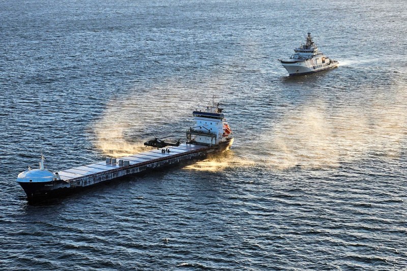 The ship from Russia arrested by Finland dragged its anchor tens of kilometers from the bottom of the sea / Latest details from the investigation