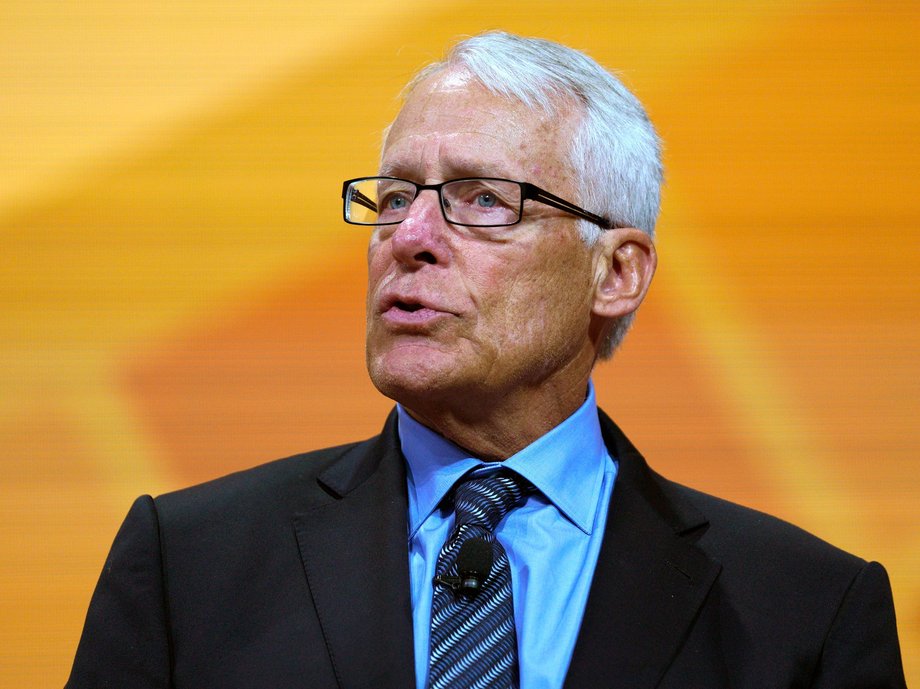 Rob Walton odziedziczył fortunę dzięki Walmartowi — największemu detalistowi na świecie, założonemu przez jego ojca, Sama Waltona. 