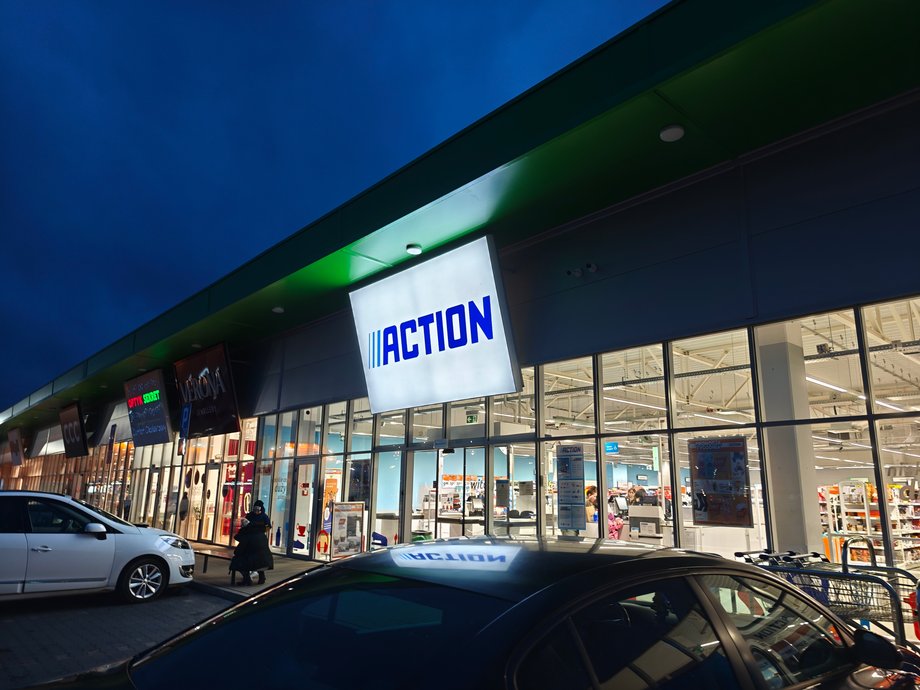 Action Store