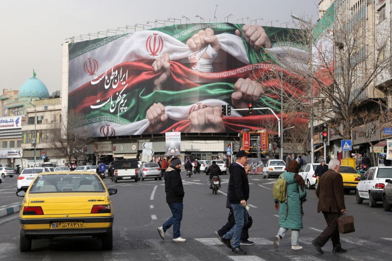 What else is known about the protests in Iran: Quiet in Tehran as drones fly in the sky. What is the situation in other cities?