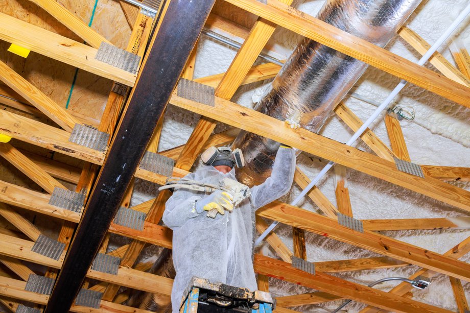 Today, green competences are sought after, among others, in the renovation and construction industry