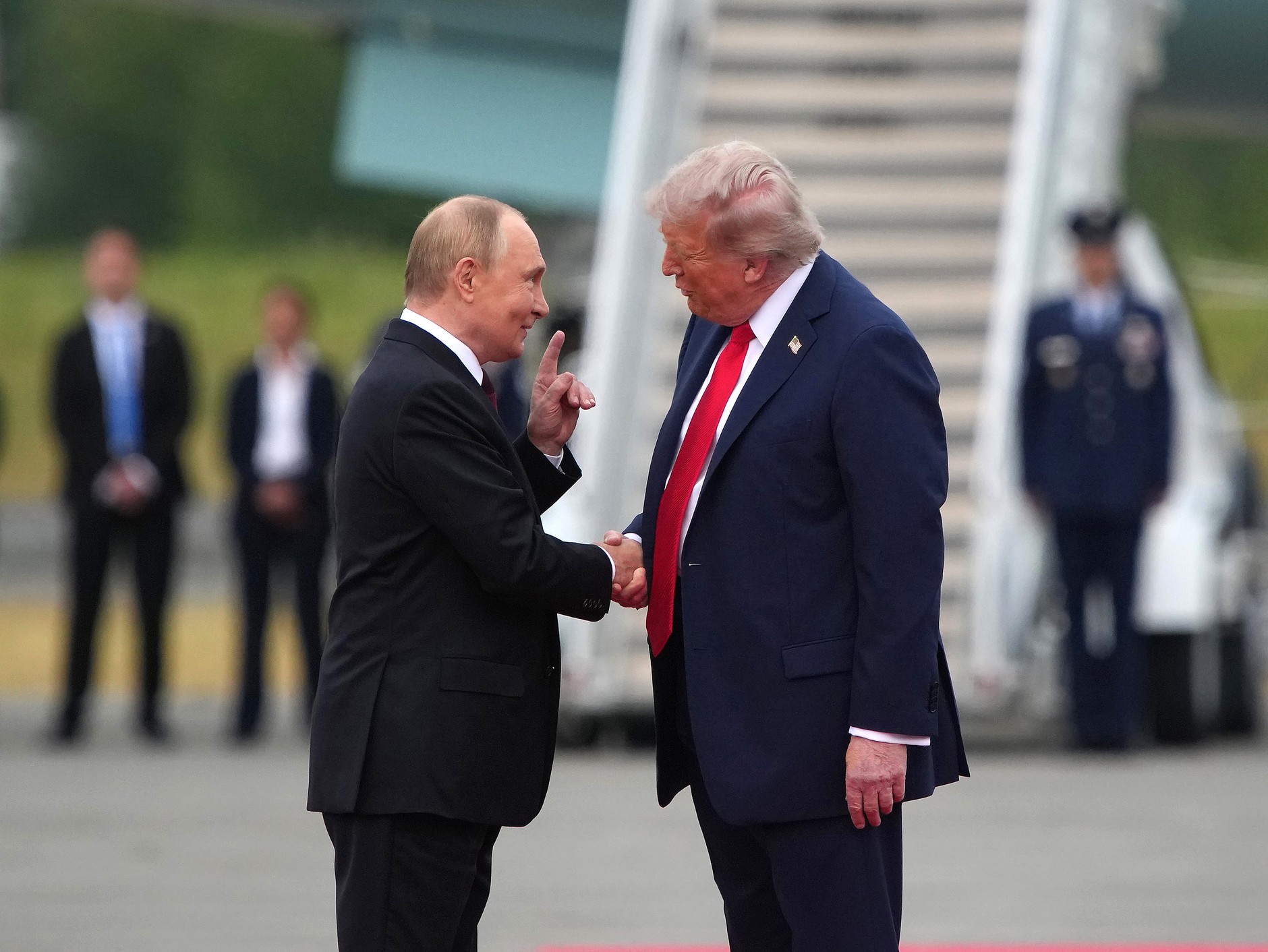 Russian President Vladimir Putin and US President Donald Trump in Alaska, August 15, 2025.