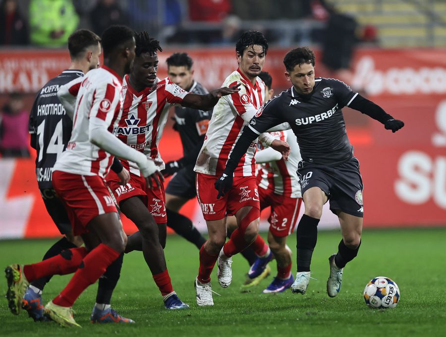 Gigi Becali burst out live: 