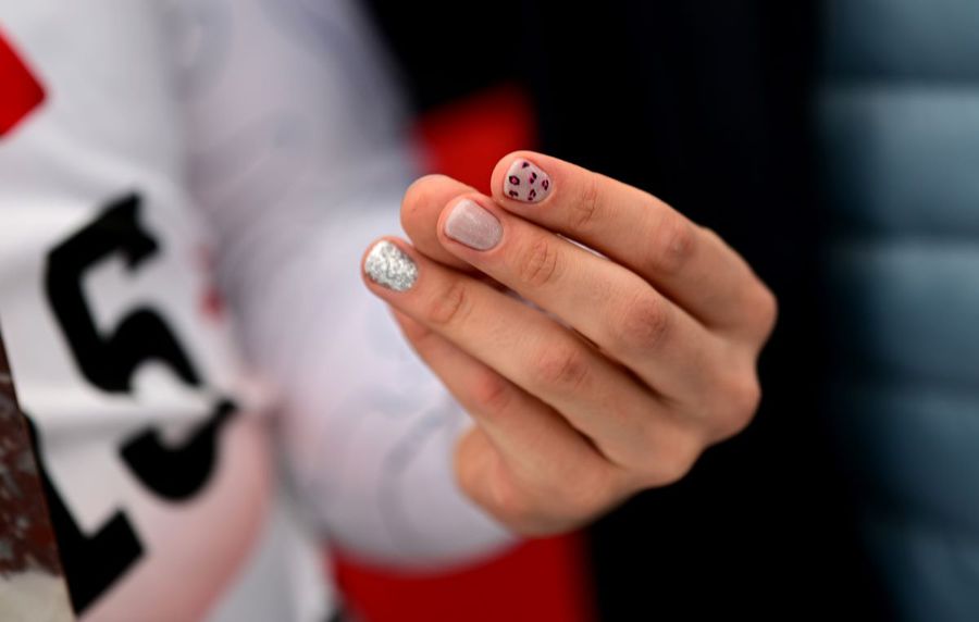 Lucas Pinheiro Braathen and his painted nails Photo: Guliver/GettyImages Can make history at the Olympic Games in Milan Cortina » Who is the exuberant skier who celebrated the podium by dancing samba