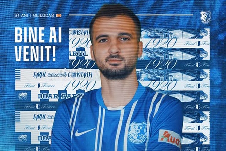 The beacon has been separated from another player! An international leaves free of contract