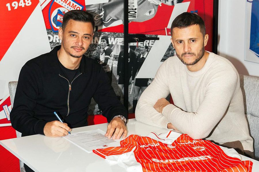 The new left defender of Dinamo is Valentin Țicu // photo: Facebook @ Dinamo Bucuresti Fail when presenting Dinamo's new transfer: