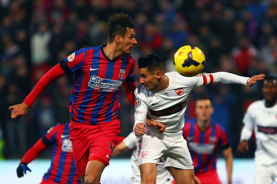 Gigi Becali scolded his ex-footballer while waiting at the traffic lights: 