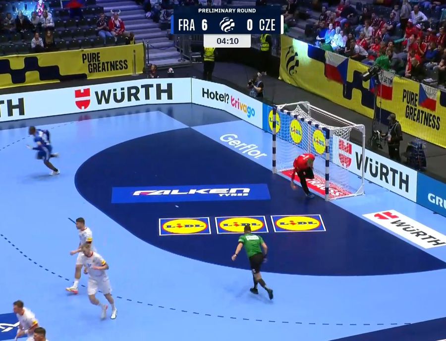 PHOTO: Capture @Voyo Men's Handball Euro 2026 started in style: it was 6-0 after the first 250 seconds » 70-goal spectacle
