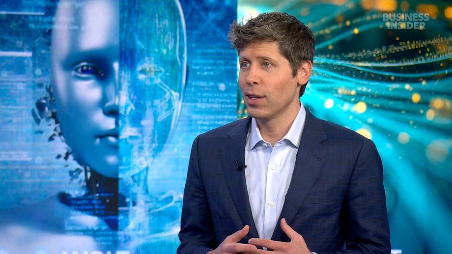Sam Altman, CEO of OpenAI, talks about the development of artificial intelligence and announces superintelligence