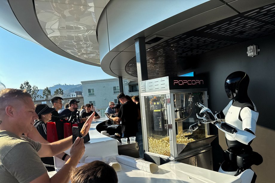 Robots served popcorn to customers at the Tesla Diner