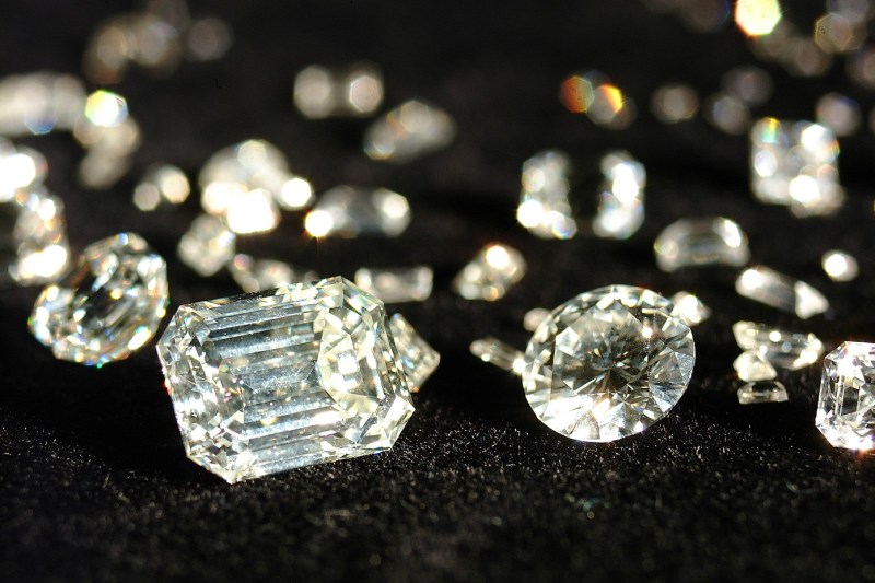 Russia, invited by an African country to exploit its resources. At stake is access to diamonds and rare ores
