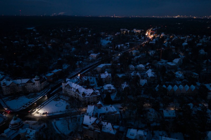 The longest blackout to hit Berlin since the end of World War II has ended
