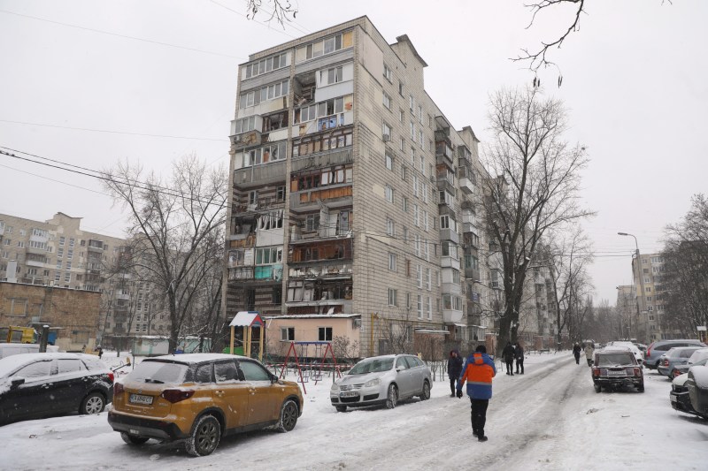 VIDEO Explosions and fires in Kyiv, after a new Russian bombardment. Thousands of people are still without heat
